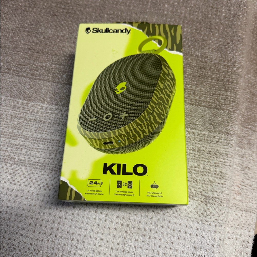Skullcandy Kilo Speaker - Neon Yellow and Dark Gray
